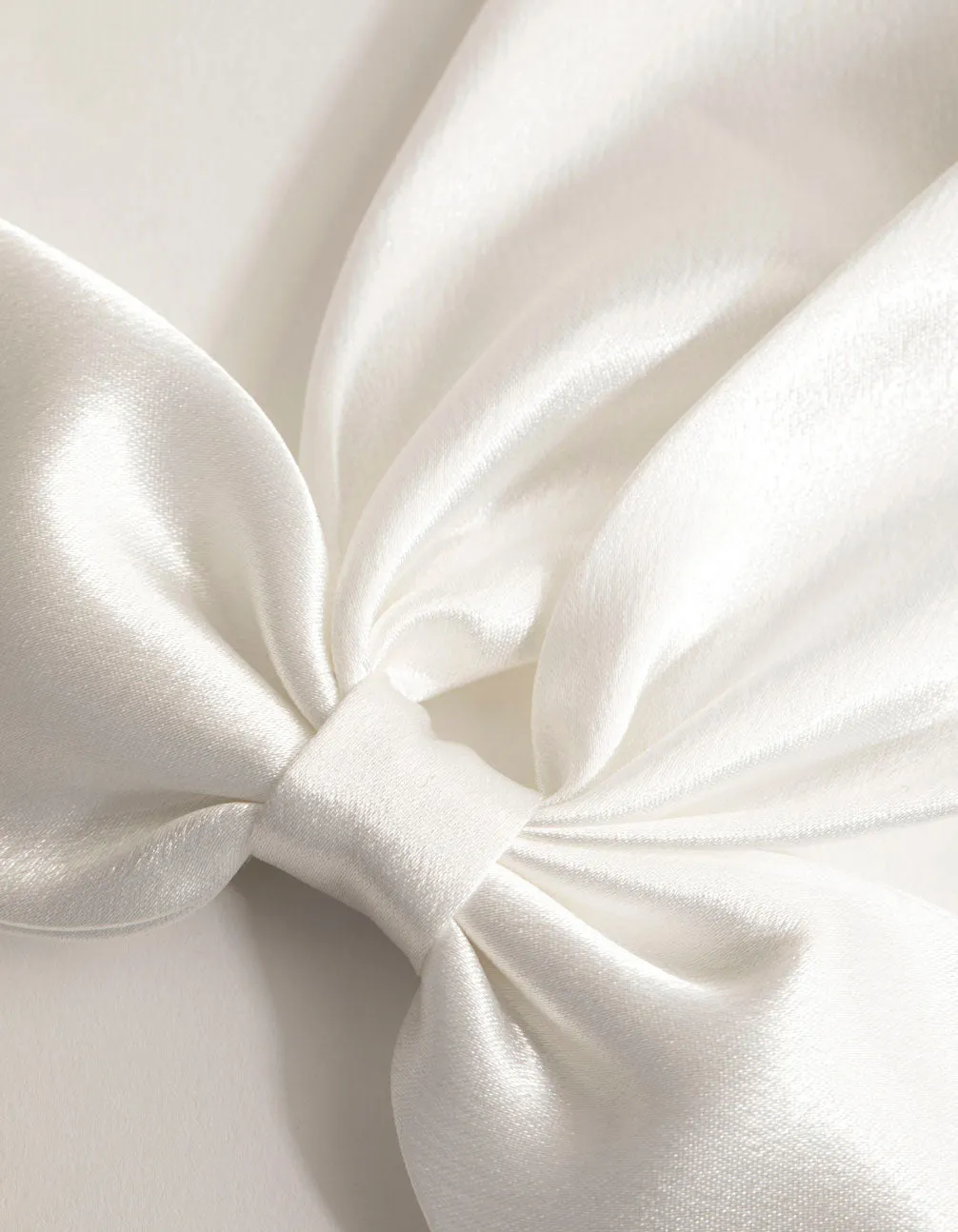 Statement Relaxed Fabric Bow Clip