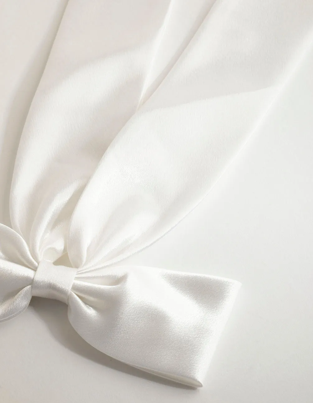 Statement Relaxed Fabric Bow Clip